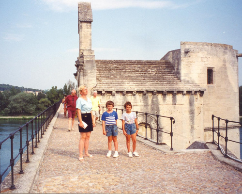 Avignon we Francji - słynny most rok 1995 -wspomnienia