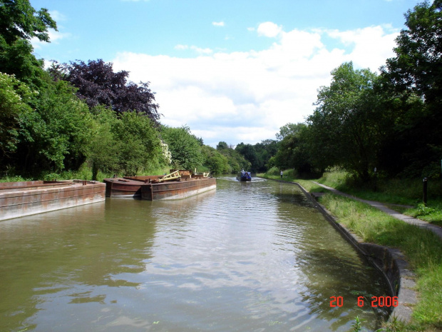 TRING-LONDYN #TRING