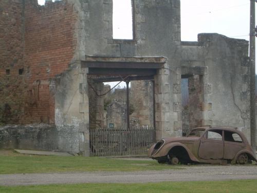 Oradour-Sur-Glane