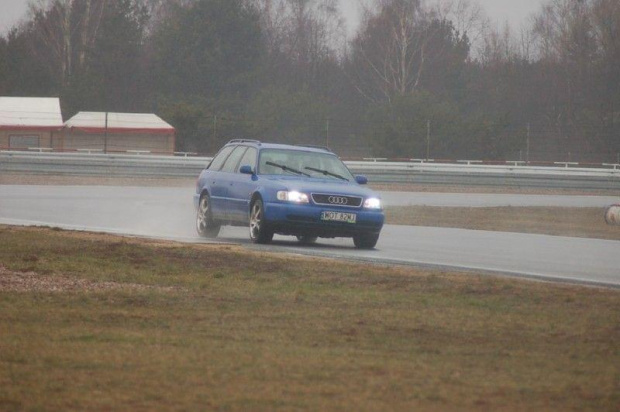 Amatorska Liga Torowa 22.03.2009 Tor "Poznań" #TorPoznań #ALT #AmatorskaLigaTorowa #EVO #Impreza #Porsche #Corvetta #BMW #Mpower #Mitsubishi #Subaru