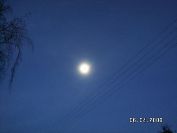Księżycowe halo