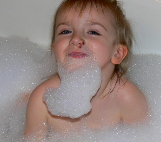 Zobaczcie jaka biała broda urosła mi podczas kąpieli. #kąpiel