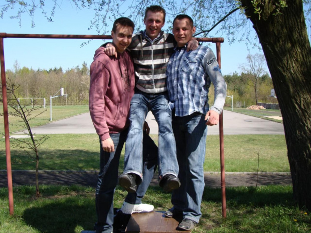 22 kwietnia 2009 r. odbyła się w Zespole Szkół w Sobieszynie-Brzozowej VIII edycja Biegu o Puchar Kajetana hr. Kickiego #Sobieszyn #Brzozowa