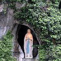 LOURDES-GROTA OBJAWIEŃ #LOURDES #MIASTA #BAZYLIKI