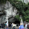 LOURDES-GROTA OBJAWIEŃ #LOURDES #MIASTA #BAZYLIKI