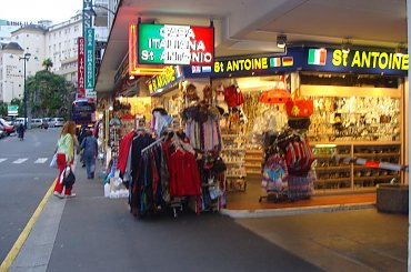 LOURDES,-ULICE MIASTA #LOURDES #MIASTA #BAZYLIKI