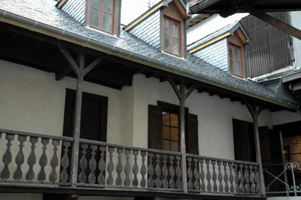 Francja-Lourdes Młyn Bolly- dom, w którym urodziła się Bernadetta #LOURDES #MIASTA #BAZYLIKI