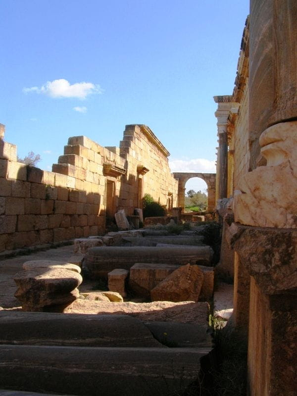 Leptis Magna (Lubda) starorzymskie miasto z ok. II w. n.e.