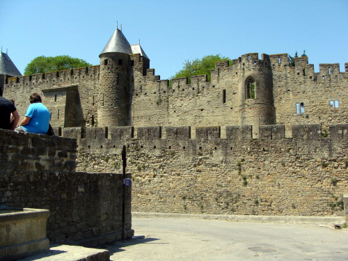 Carcassonne - potężne mury Carcassonne #CARCASSONNE #MIASTA