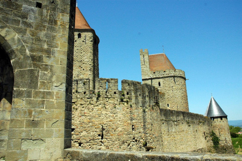 Carcassonne - potężne mury Carcassonne #CARCASSONNE #MIASTA