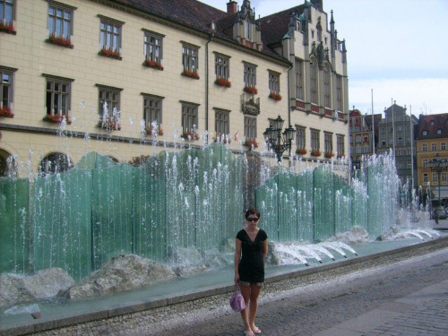 Wakacje 2007 - Wrocław zwiedzanie - rynek-przy fontannie #wakacje #wrocław #miasto #ulica