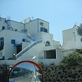 jedziemy do stolicy SANTORINI - Thira #Kreta #wyspa #Santorini #wyprawa #natura #mozre #ocean #zatoka #port #domy #biale #kolory #romantycznie