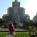 Madryt-Hiszpania- Plaza de Espana - pomnik Miguela Cervantesa #MADRYT #MIASTA #POMNIKI #PLACE