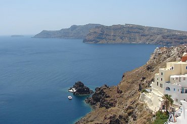 domy nad urwiskiem niesamowite widoki - Santorini #Kreta #Santorini #morze #Thira #Oia #ocean