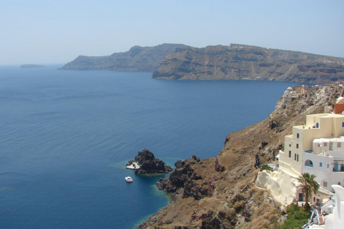 domy nad urwiskiem niesamowite widoki - Santorini #Kreta #Santorini #morze #Thira #Oia #ocean