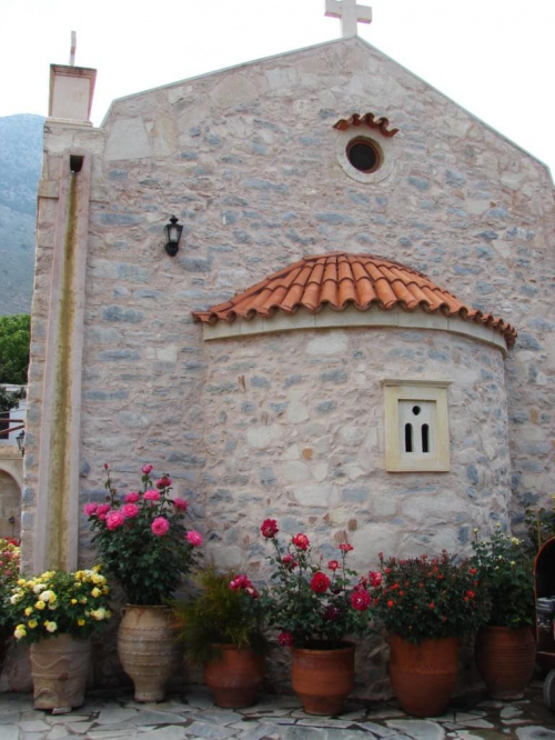 wizyta w klasztorze Moni Agias Irini oraz spacer wokół masywu Idhi Oros kanionem Irini #Kreta #Krousonos #Irakion #klasztor #monastyr #Agias #Irini #IdhiOros #gory