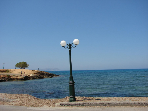 Kato Gouves bardzo długa promenada nad zatoką #KatoGouves #Kreta #morze #plaże #Sevini #Grecja #zatoka #kozy