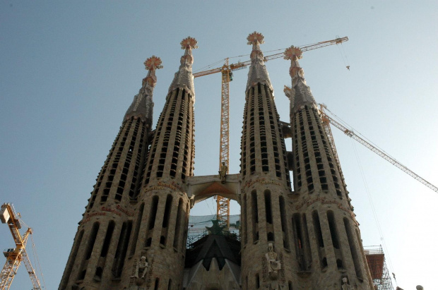 BARCELONA-HISZPANIA kościół Gaudiego Sagrada Familia #BARCELONA #MIASTA #BAZYLIKI