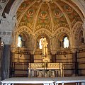 LYON Francja -krypta w bazylice Najświętszej Maryi Panny (La basilique de Notre-Dame de Fourvire) #LYON #MIASTA #BAZYLIKI