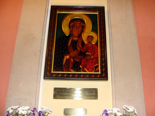 LYON Francja -krypta w bazylice Najświętszej Maryi Panny (La basilique de Notre-Dame de Fourvire) #LYON #MIASTA #BAZYLIKI