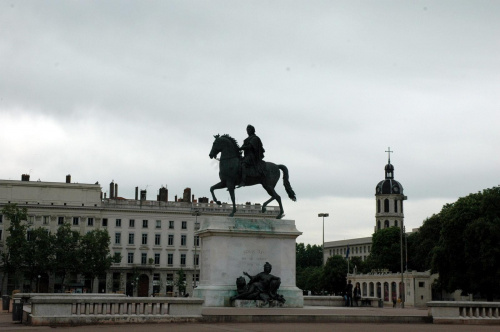 LYON-FRANCJA-Pomnik Ludwika XIV na placu Bellecour #LYON #MIASTA #POMNIKI