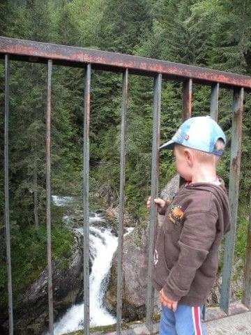 Wycieczka z Łysej Polany przez Schronisko w DolRoztoki do Doliny Roztoki , Wodospad Siklawa, Dolina Pieciu Stawow Polskich do Morskiego Oka, do Łysej Polany #tatry #góry #lato