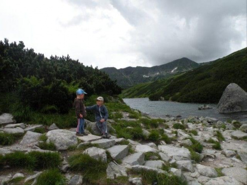 Wycieczka z Łysej Polany przez Schronisko w DolRoztoki do Doliny Roztoki , Wodospad Siklawa, Dolina Pieciu Stawow Polskich do Morskiego Oka, do Łysej Polany #tatry #góry #lato