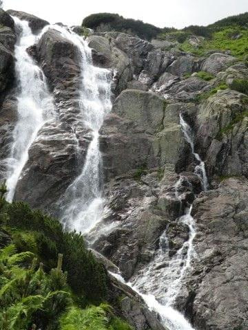 Wycieczka z Łysej Polany przez Schronisko w DolRoztoki do Doliny Roztoki , Wodospad Siklawa, Dolina Pieciu Stawow Polskich do Morskiego Oka, do Łysej Polany #tatry #góry #lato