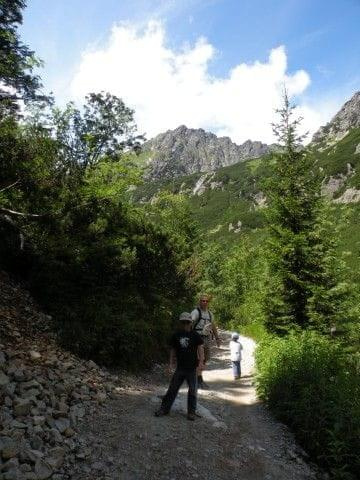 Wycieczka z Łysej Polany przez Schronisko w DolRoztoki do Doliny Roztoki , Wodospad Siklawa, Dolina Pieciu Stawow Polskich do Morskiego Oka, do Łysej Polany #tatry #góry #lato