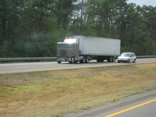 Peterbilt 362