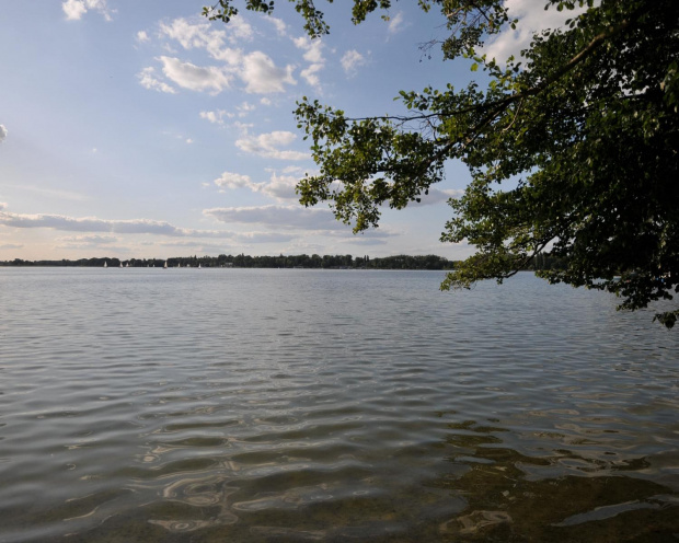 Jezioro w czasie kanikuły