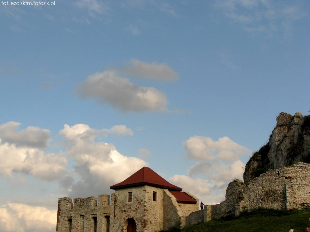 Zamek - Rabsztyn #historia #krajobraz #lezajsktm #Polska #Rabsztyn #ruiny #widok #zabytki #zamek #zamki