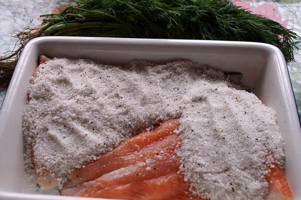 Gravlax czyli łosoś na surowo bejcowany #GravlaxKulinariaWandelt