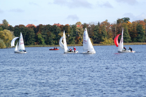 Regaty w Mrągowie, 10.10.2009 #Regaty #regatta #żaglówka #jacht #Mazury #xnifar #rafinski