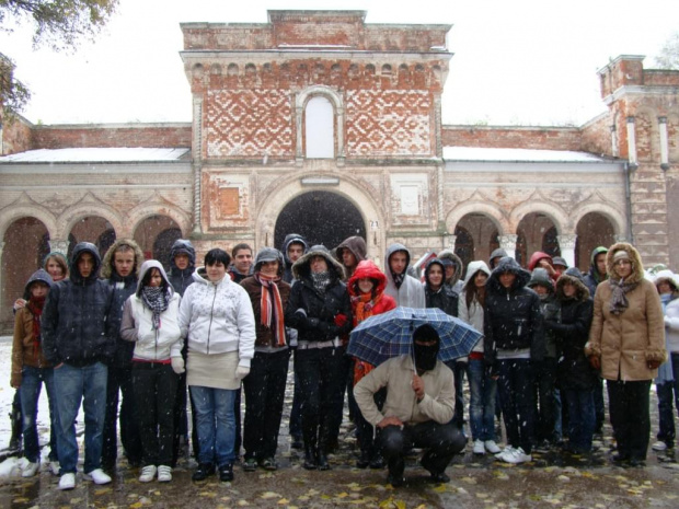 14 października 2009 klasa wojskowa LO uczestniczyła w wycieczce do Dęblina w trakcie której zwiedziliśmy Twierdzę w Dęblinie, a także WSOSP w Dęblinie #Sobieszyn #Brzozowa #KlasaWojskowa