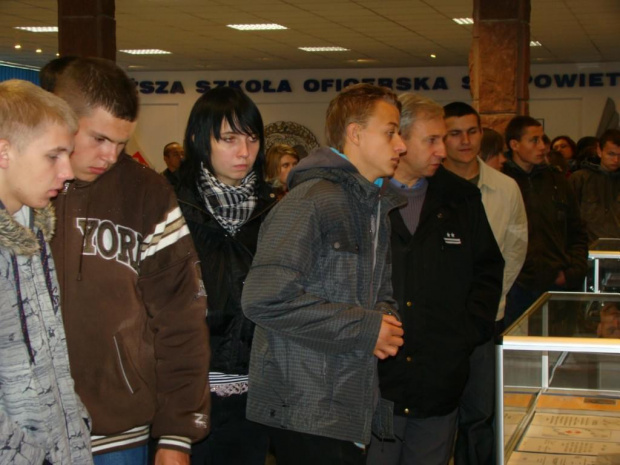 14 października 2009 klasa wojskowa LO uczestniczyła w wycieczce do Dęblina w trakcie której zwiedziliśmy Twierdzę w Dęblinie, a także WSOSP w Dęblinie #Sobieszyn #Brzozowa #KlasaWojskowa