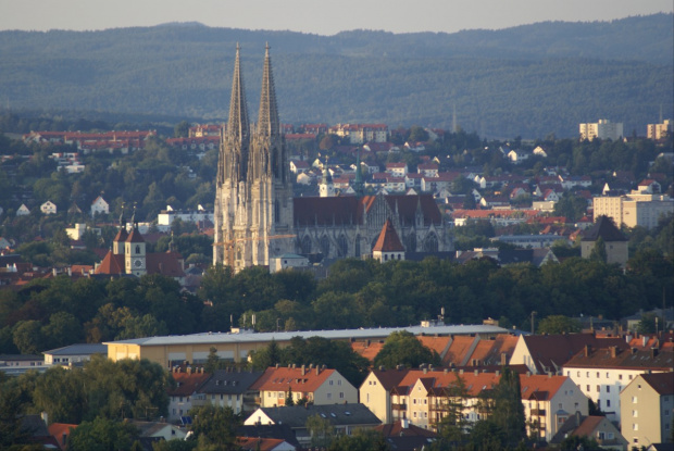 Panorama Regensburga - w oddali katedra