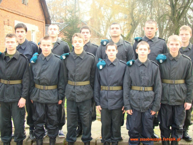 Pierwsze zgrupowanie klasy wojskowej (14-15 listopada 2009 r) #Sobieszyn #Brzozowa #KlasaWojskowa