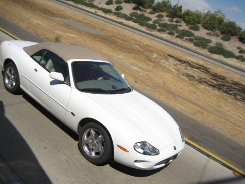 Jaguar XK 8