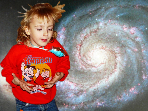 Konstancja na tle ramienia galaktyki M 51. #dzieci #galaktyka