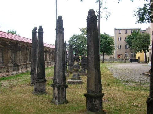 Leszno (wielkopolskie) - lapidarium