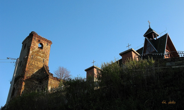 jeszcze kilka z wycieczki - maluteńka wieś - Pielgrzymów ... #wieś #Pielgrzymów #natura #ruiny #kościół