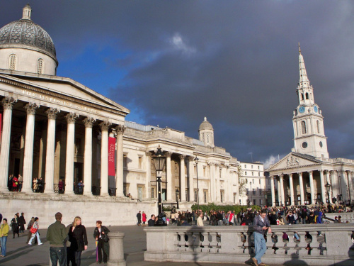 Trafalgar Sq