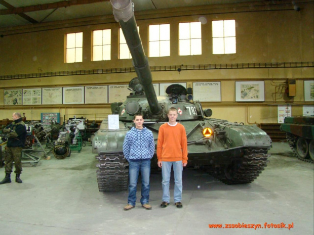 3 grudnia 2009 klasa wojskowa uczestniczyła w wycieczce do Wojskowej Akademii Technicznej i Muzeum Powstania Warszawskiego #Sobieszyn #Brzozowa #WojskowaAkademiaTechniczna #KlasaWojskowa