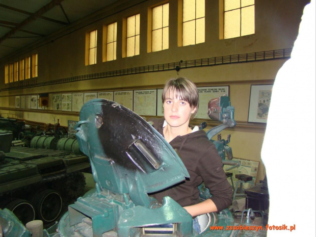 3 grudnia 2009 klasa wojskowa uczestniczyła w wycieczce do Wojskowej Akademii Technicznej i Muzeum Powstania Warszawskiego #Sobieszyn #Brzozowa #WojskowaAkademiaTechniczna #KlasaWojskowa