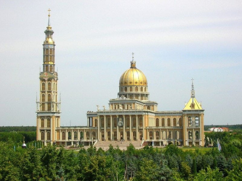 Licheń (wielkopolskie)-bazylika