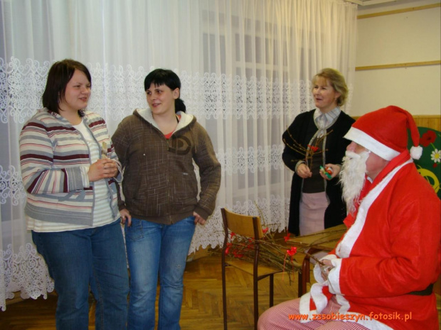 7 grudnia św. Mikołaj odwiedził mieszkańców internatu- fot. Natalia Lis #Sobieszyn #Brzozowa #Internat #Mikołajki