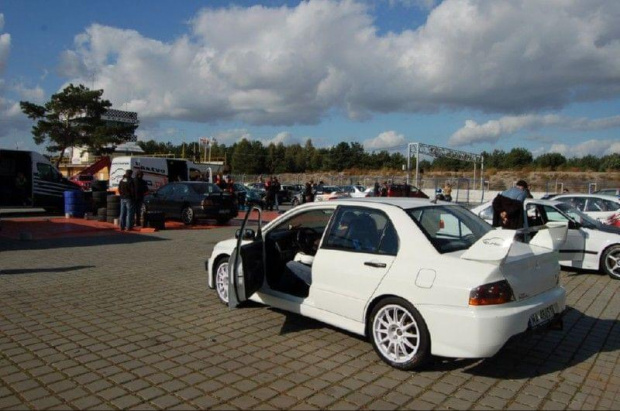 Amatorska Liga Torowa 4.10.2009, tor poznań #BMW #NISSAN #EVO #STI #IMPREZA #LANCER #TORPOZNAŃ #ALT #WYŚCIGI