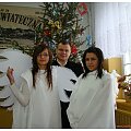 A kto wie czy za rogiem nie stoją Anioł z Bogiem....
Najlepsze życzenia z okazji Świąt Bożego Narodzenia i Nowego 2010 roku #Sobieszyn #Brzozowa