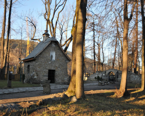 Zakopane - Stary kościół drewniany na Kościeliskiej